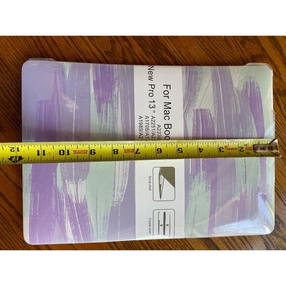 MacBook Pro 13" Case A2338 A2251 A2289 A1706 A1708 A1989 A2159 Purple & Green - Picture 6 of 8